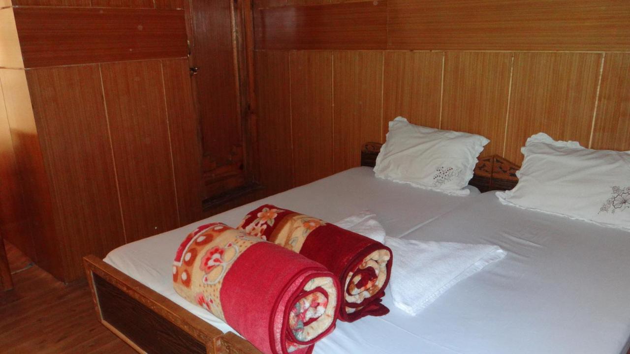 Hotel Sand Dune Deskit Bagian luar foto